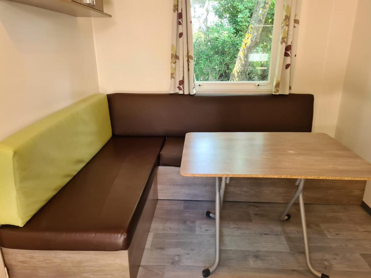 Mobil Home Camping Des 7 Fonts Агде Екстериор снимка